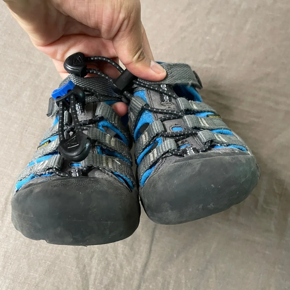 KEEN Kids Newport H2 Kids Unisex Sandals Waterproof Hiking Trekking 9
